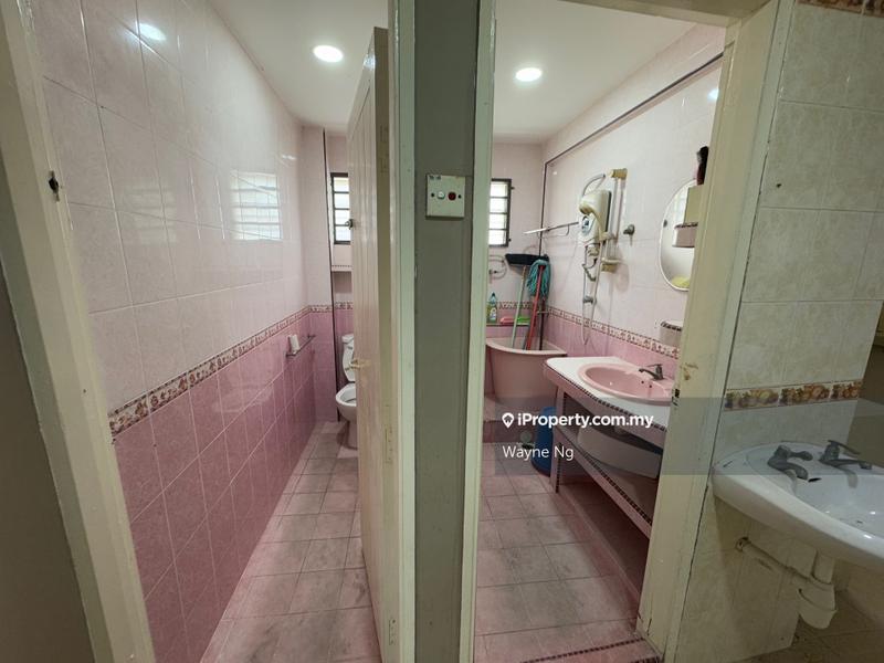1-storey Terraced House for Sale in Taman Salak Selatan, Salak South by Wayne Ng - iProperty.com.my