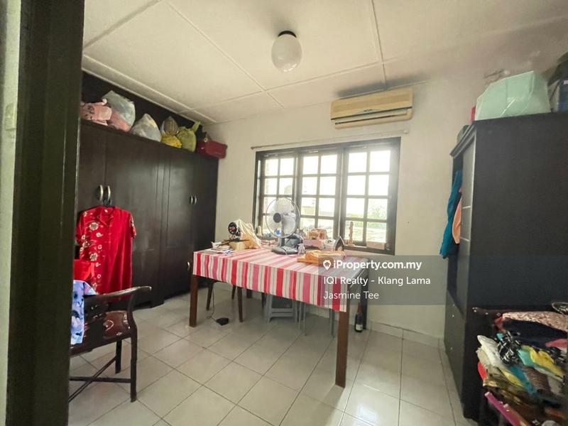 Bungalow House untuk Dijual di Taman Hijau Apartment oleh Jasmine Tee - iProperty.com.my