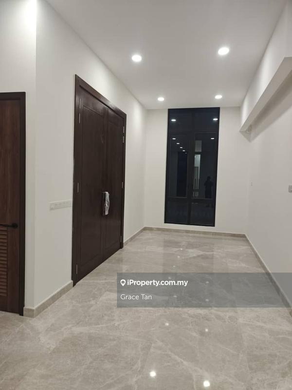 Bungalow House for Sale in Taman Equine, Seri Kembangan by Grace Tan - iProperty.com.my