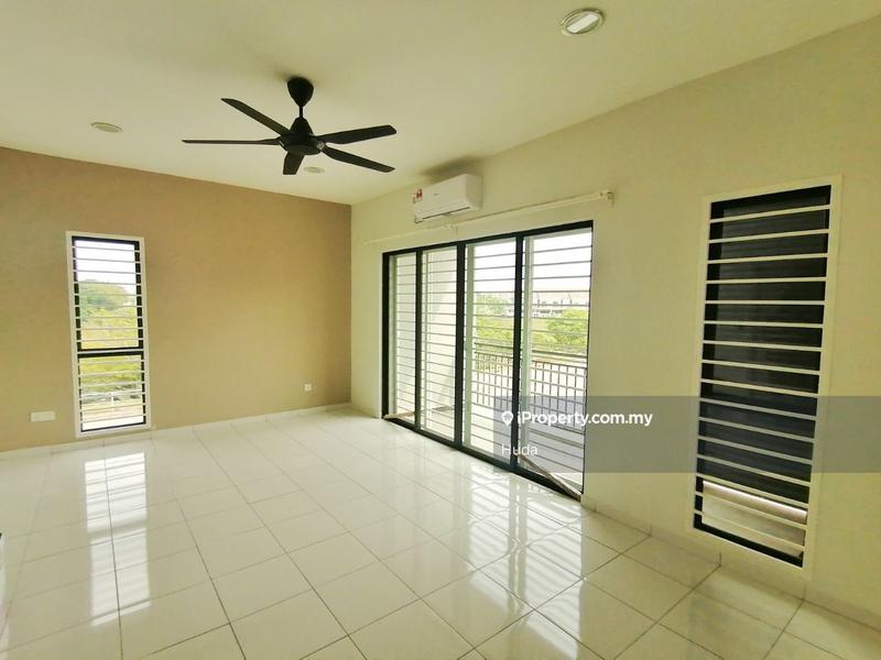 Rumah Berangkai 2 Tingkat untuk Dijual di Nilai Impian, Nilai oleh Huda - iProperty.com.my