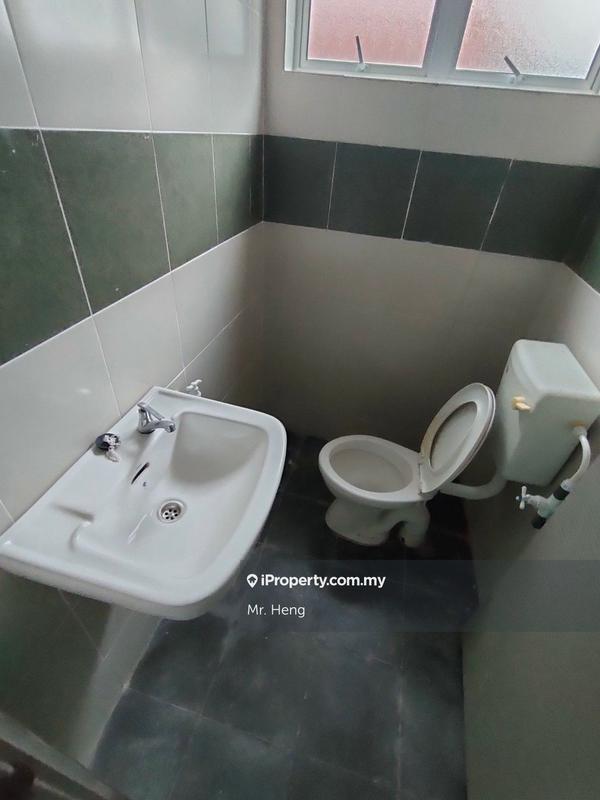 Shop for Rent in Tigerlane, Ipoh by Mr. Heng - iProperty.com.my