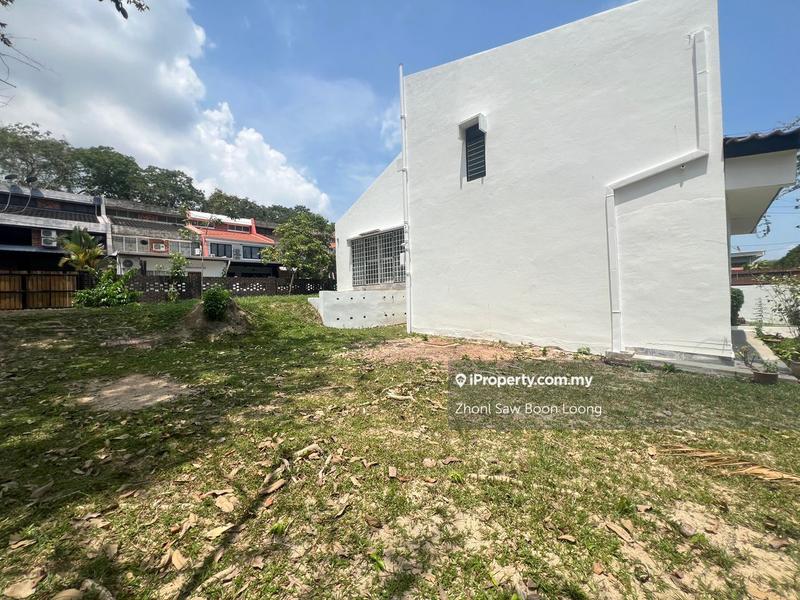 Bungalow House for Sale in Minden Heights, Gelugor by Zhonl Saw Boon Loong - iProperty.com.my