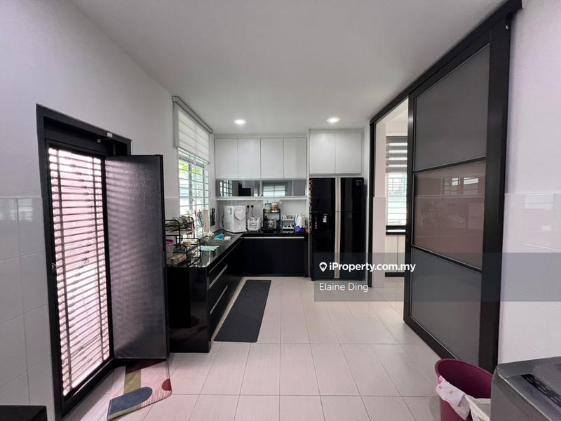 Semi-Detached House for Rent in Saujana Villa, Kajang by Elaine Ding - iProperty.com.my