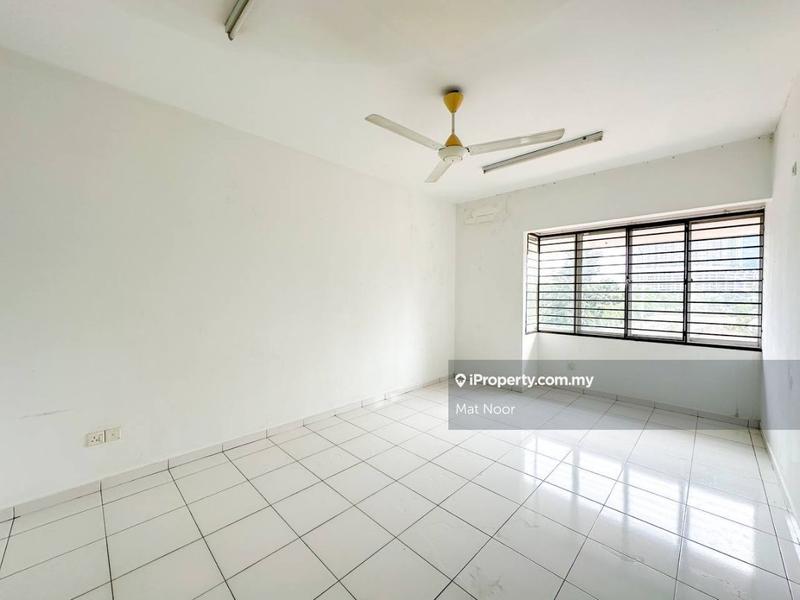 Rumah Berangkai 2 Tingkat untuk Dijual di Alam Nusantara, Setia Alam oleh Mat Noor - iProperty.com.my