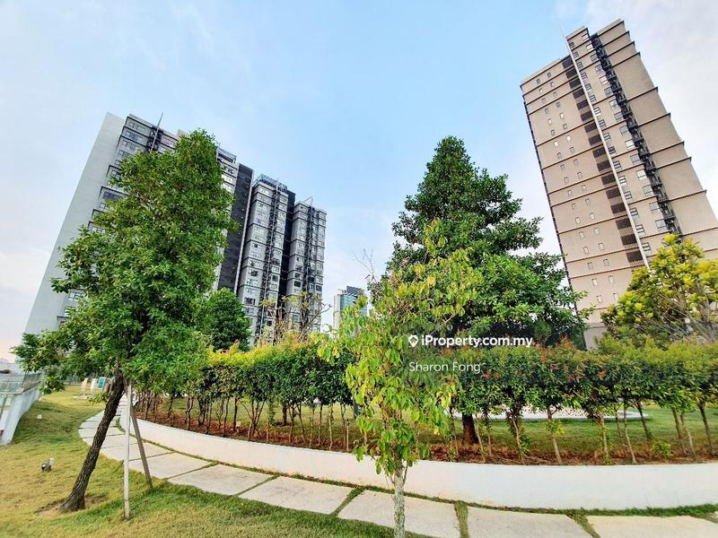 Residensi Servis untuk Dijual di HYVE oleh Sharon Fong - iProperty.com.my
