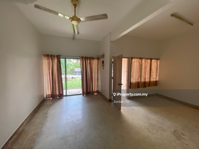 Rumah Berangkai 2 Tingkat untuk Dijual di Taman Cempaka, Ampang oleh Jordan Yu - iProperty.com.my
