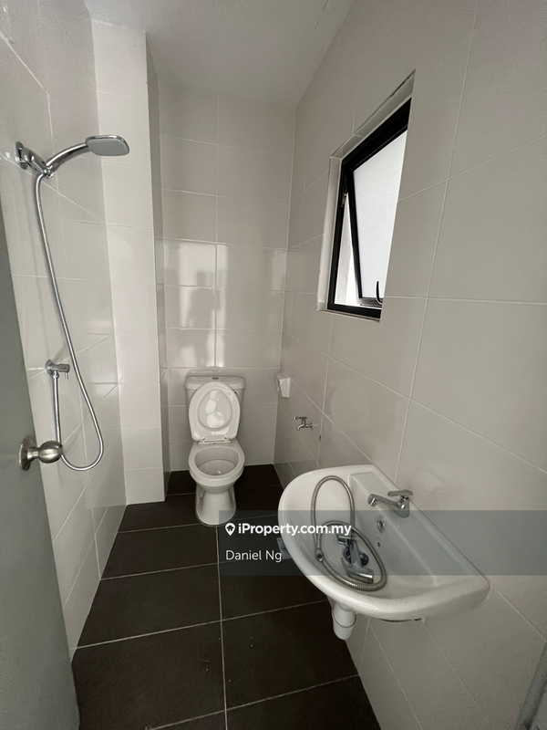 Rumah Bandar untuk Dijual di 28 Residence, Taman Orkid, Salak Tinggi, Sepang, S, Sepang oleh Daniel Ng - iProperty.com.my