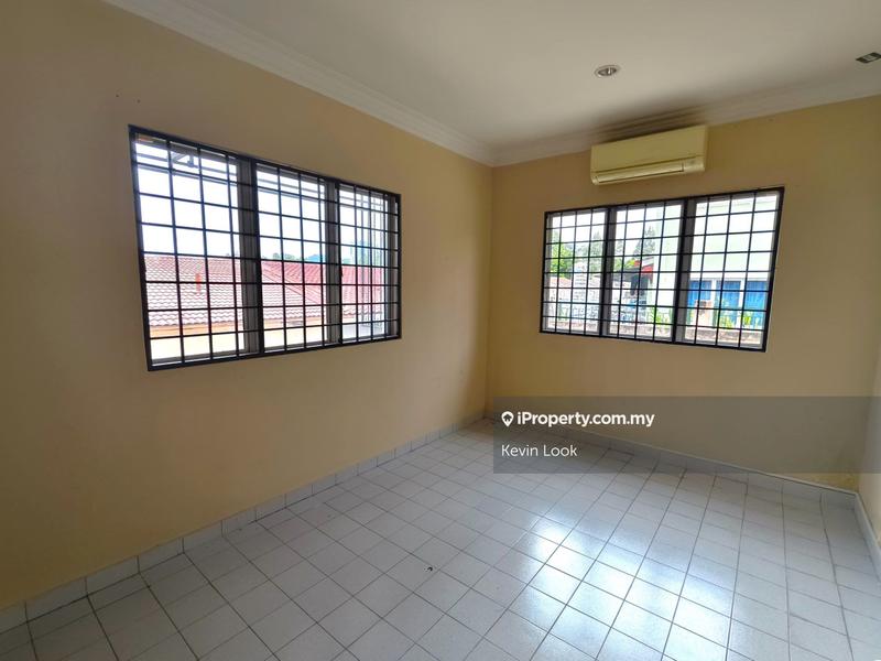 Rumah Berkembar untuk Dijual di Taman Cheras, Cheras oleh Kevin Look - iProperty.com.my