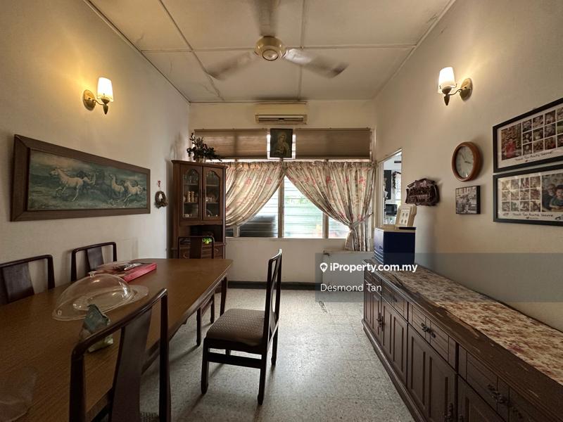 Rumah Berkembar untuk Dijual di Seksyen 17, Petaling Jaya oleh Desmond Tan - iProperty.com.my