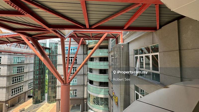 Pejabat-Runcit untuk Dijual di Kota Damansara, Selangor oleh Robert See - iProperty.com.my