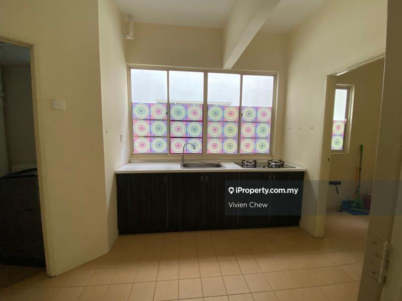 Condominium for Sale in Putra Marine Resort by Vivien Chew - iProperty.com.my