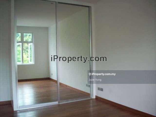 Semi-Detached House for Sale in Laman Damaisari @ Mont Kiara, Mont Kiara by Julie Yong - iProperty.com.my