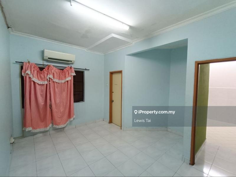 Rumah Berangkai 2 Tingkat untuk Dijual di Desa Tebrau, Johor Bahru oleh Lewis Tai - iProperty.com.my