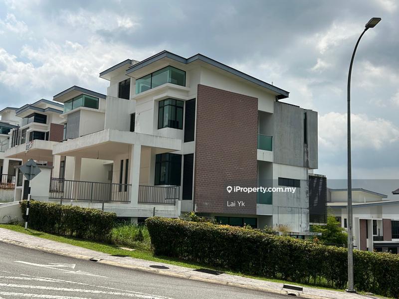 Semi-Detached House for Sale in Putra Heights, Subang Jaya by Lai Yk - iProperty.com.my