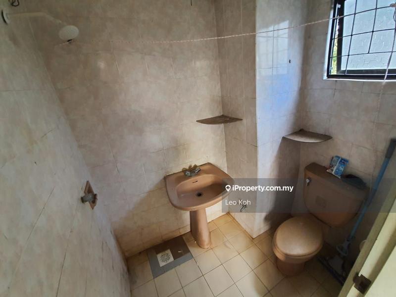 Pangsapuri untuk Dijual di Mutiara Serdang (Turf View) oleh Leo Koh - iProperty.com.my