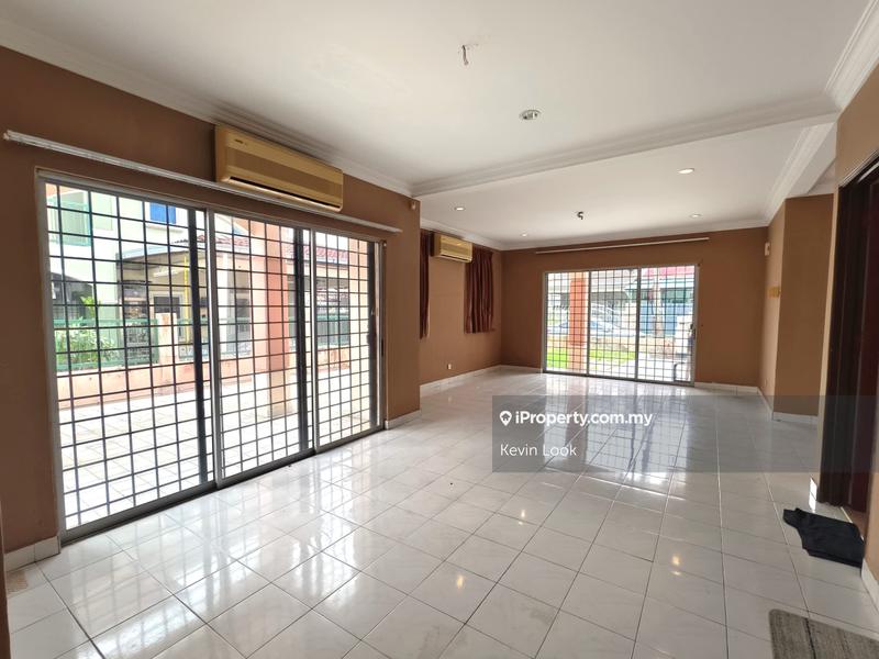 Rumah Berkembar untuk Dijual di Taman Cheras, Cheras oleh Kevin Look - iProperty.com.my