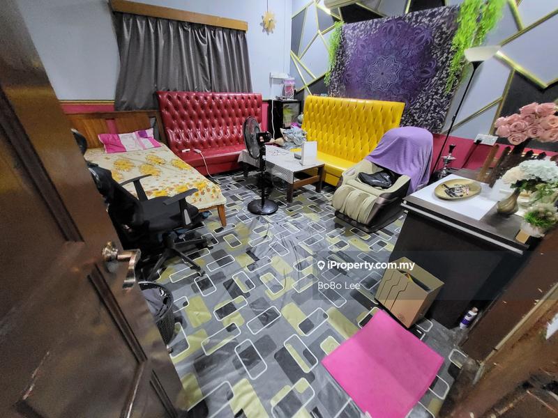 Bungalow House for Sale in Taman Overseas Union (Taman Oug), Jalan Klang Lama (Old Klang Road) by BoBo Lee - iProperty.com.my