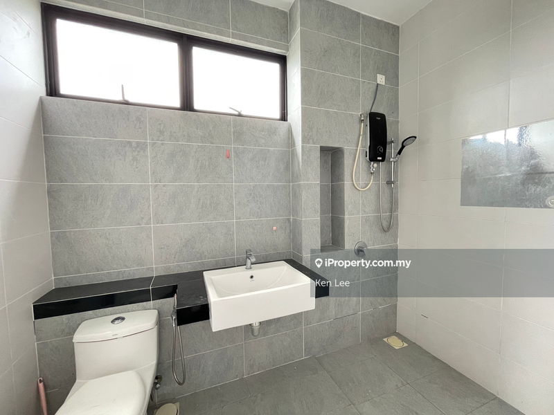 Semi-Detached House for Sale in Eco Majestic, Semenyih by Ken Lee - iProperty.com.my