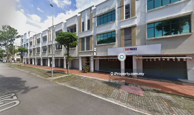 For Sale - ( BelowMarket ) Sungai Buloh TSB 3Storey Shop Office Pusat Komersial TSB
