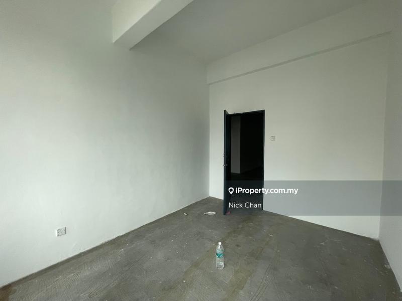 Shop-Office for Sale in 2ks1w, Kajang by Nick Chan - iProperty.com.my
