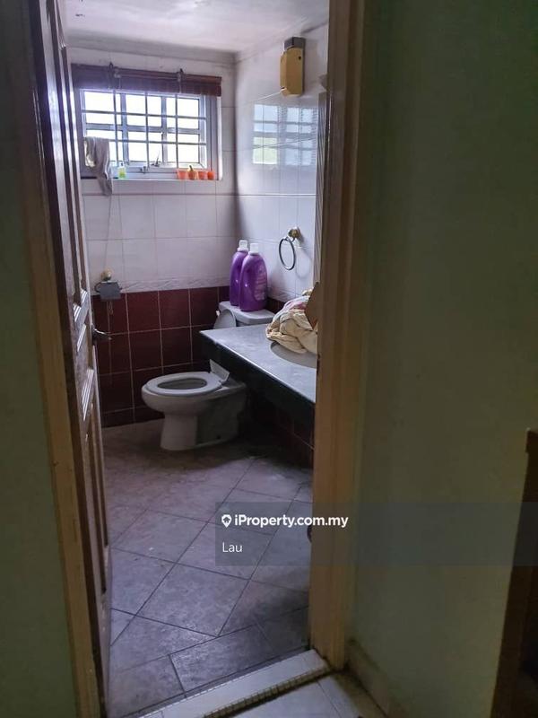 Rumah Berangkai 2.5 Tingkat untuk Dijual di Taman Bukit Desa, Taman Desa oleh Lau Mee Ling - iProperty.com.my