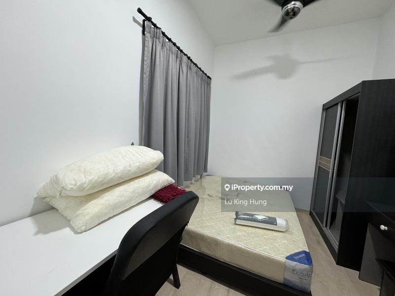 Condominium for Sale in Parkhill Residence by Lu King Hung - iProperty.com.my
