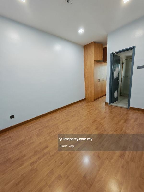 2.5-storey Terraced House for Sale in Impian Villas, Mont Kiara by Biana Yap - iProperty.com.my