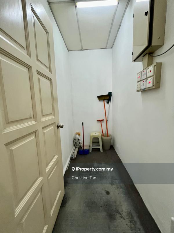 Pejabat untuk Disewa di Petaling Jaya, Selangor oleh Christine Tan - iProperty.com.my