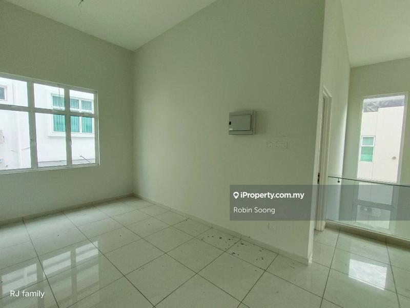 Banglo untuk Dijual di Taman Saujana Heights, Bukit Katil oleh Robin Soong - iProperty.com.my