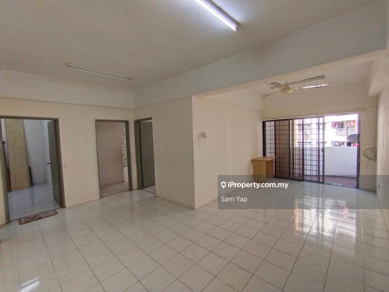 For Sale - Prima Saujana