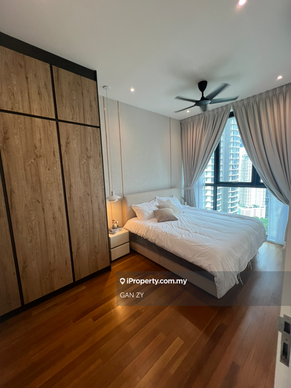 For Sale - 10 Stonor