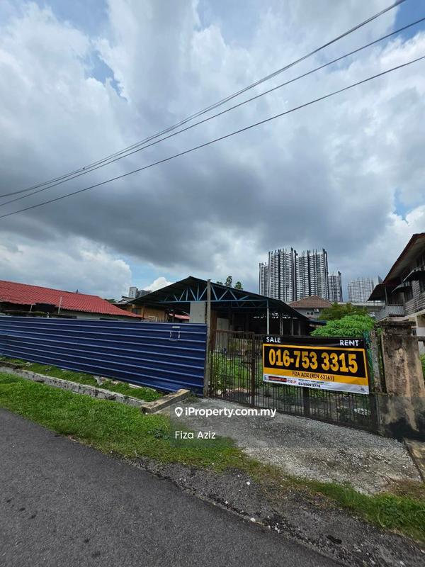 Banglo Tanah untuk Dijual di Jinjang, Kepong oleh Fiza Aziz - Exterior - iProperty.com.my