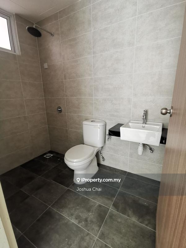 Kondominium untuk Dijual di QuayWest Residence oleh Joshua Chai - Common bathroom 1 - iProperty.com.my