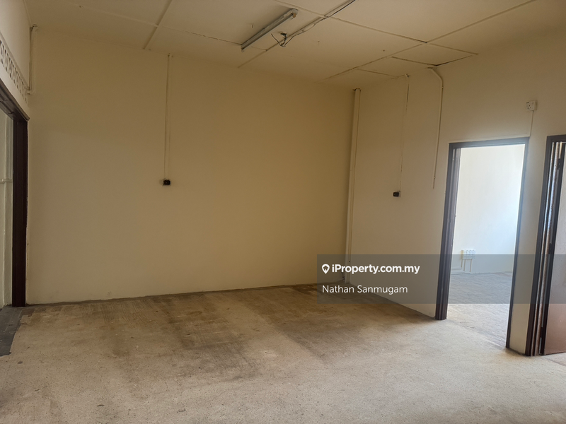 For Rent - Double Storey Shop at Jalan Matang 2, Tmn City KL