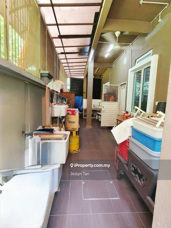 Rumah Berkembar untuk Dijual di Seksyen 9, Kota Damansara oleh Jeslyn Tan - iProperty.com.my