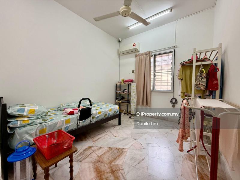 Rumah Berangkai 2 Tingkat untuk Dijual di Alam Damai, Cheras oleh Danilo Lim - Bedroom - iProperty.com.my