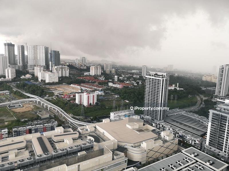 Service Residence for Sale in The Park Sky Residence by Ricky Poon - iProperty.com.my