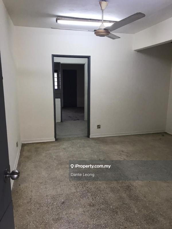 Rumah Teres 2-Tingkat untuk Dijual di Seksyen 25, Shah Alam oleh Dante Leong - iProperty.com.my