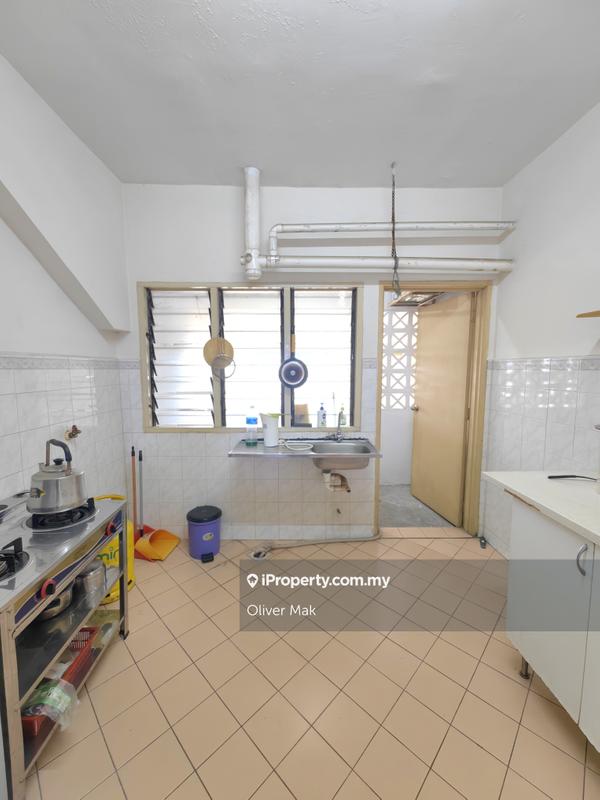 For Rent - Vista Komanwel C