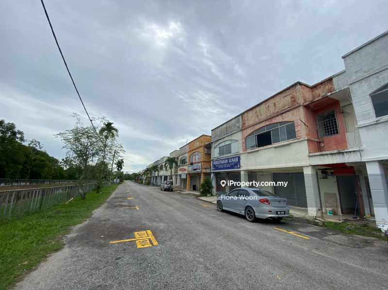 For Sale - Taman Tasik Utama