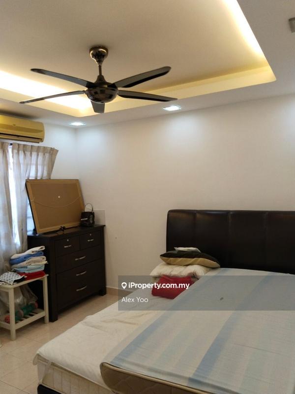 Rumah Berangkai 2 Tingkat untuk Dijual di Kampung Gombak Indah, Batu Caves oleh Alex Yoo - iProperty.com.my