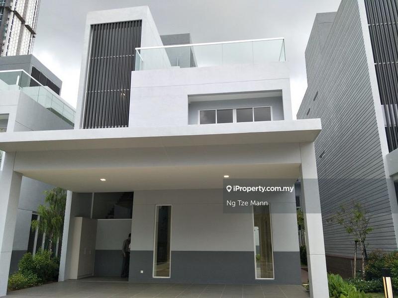 Bungalow House untuk Dijual di Lakefront Villa, Cyberjaya oleh Ng Tze Mann - iProperty.com.my