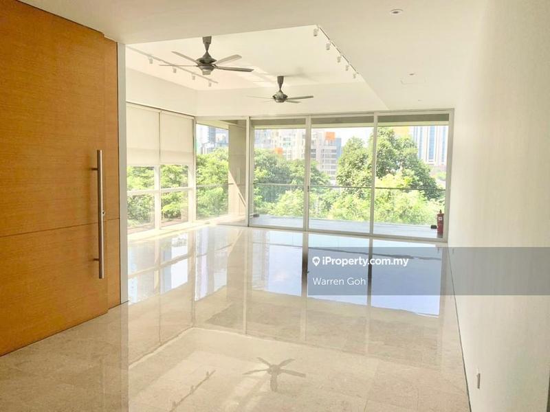 For Sale - Park Seven