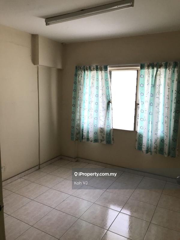 Rumah Pangsa untuk Dijual di PPR Desa Rejang oleh Koh VJ - iProperty.com.my