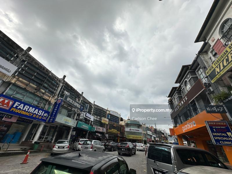 Shop / Office untuk Disewa di Usj 10, Subang Jaya oleh Carlson Chee - iProperty.com.my