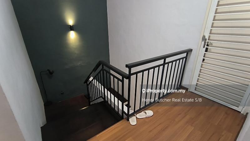 Condominium for Sale in Atmosfera Kondominium by Henry Butcher Real Estate S/B - iProperty.com.my