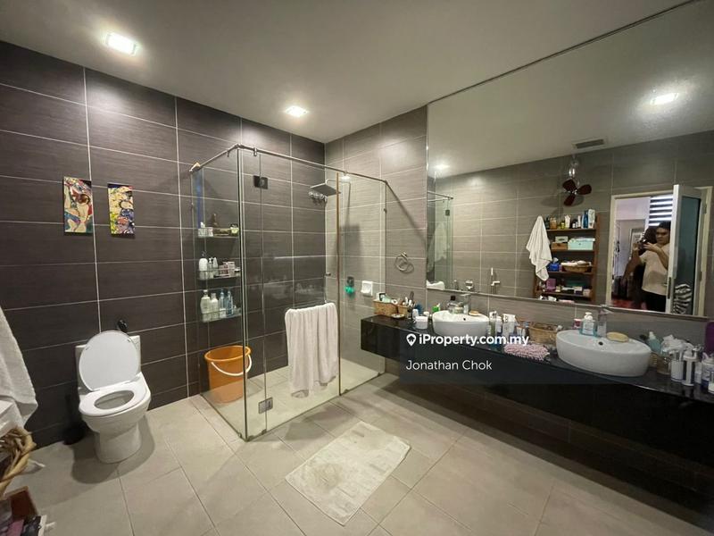 Rumah Berkembar untuk Dijual di Palmiera, Kinrara Residence, Puchong oleh Jonathan Chok - iProperty.com.my