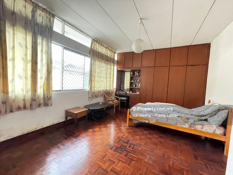 Bungalow House untuk Dijual di Taman Hijau Apartment oleh Jasmine Tee - iProperty.com.my