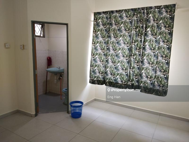 Rumah Pangsa untuk Dijual di Kuchai Entrepreneurs Park oleh Eng Han - iProperty.com.my