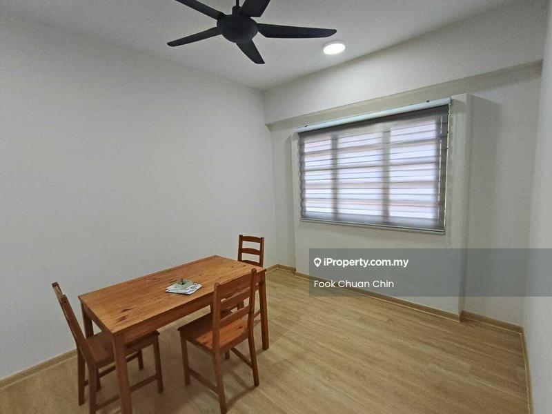 Condominium for Sale in Menara D'sara by John Chin - Dining Room - iProperty.com.my